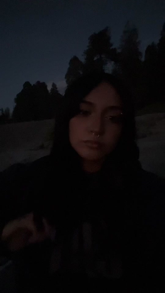 @ari 𖤐