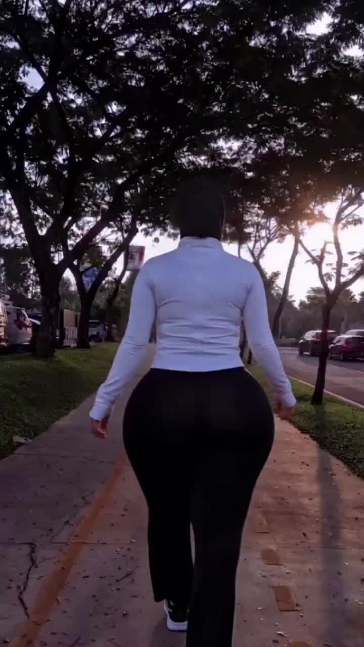 @Lia.rhmwt