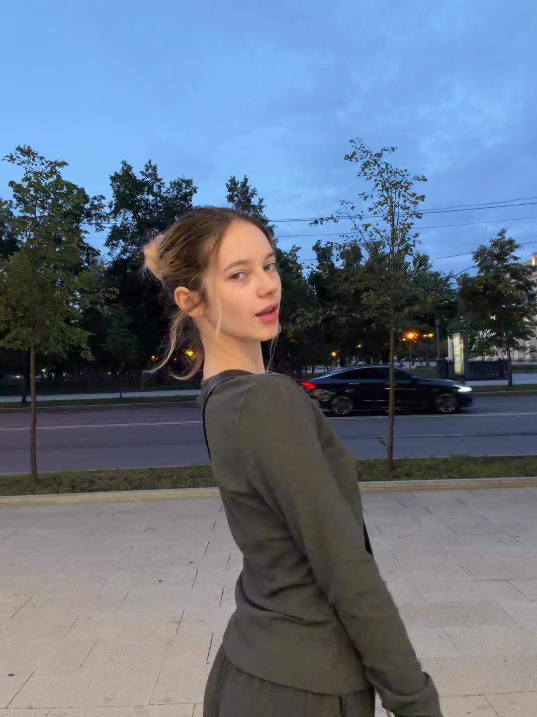 @vikakibi