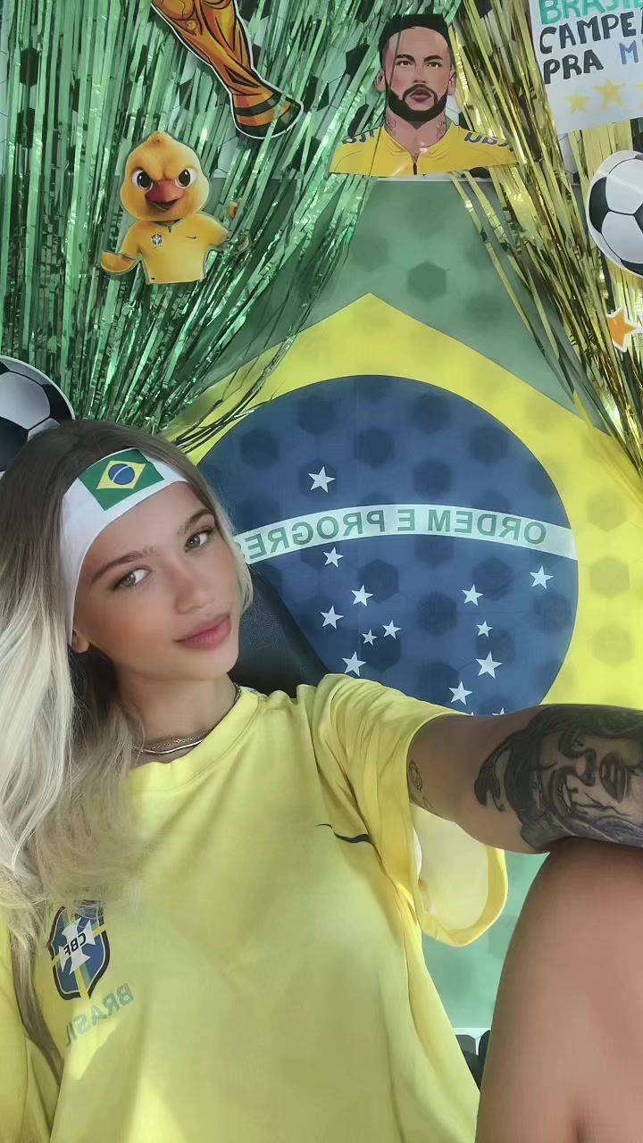 @Thais Coelho