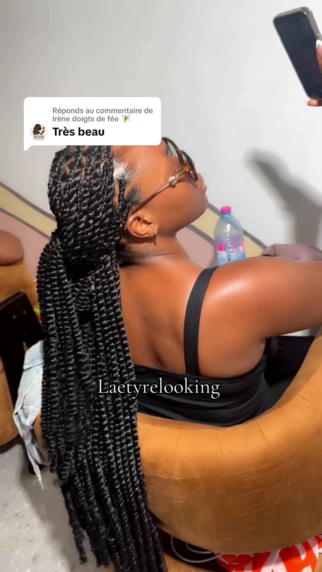 @laetyrelooking2