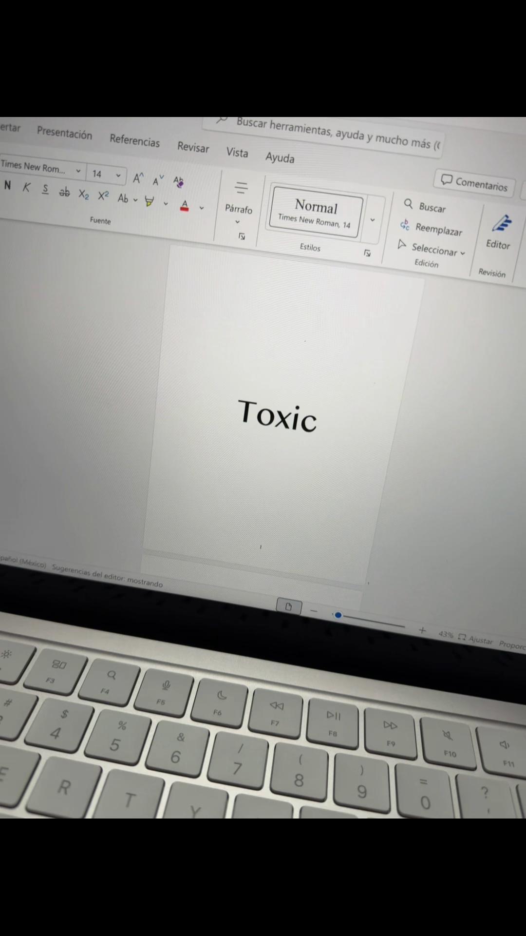 @𝓐 𝓵 𝓮 🍒 | Escritora 📖