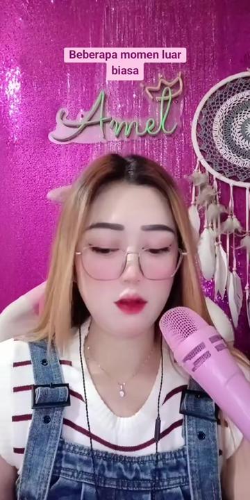 @icha.Laura