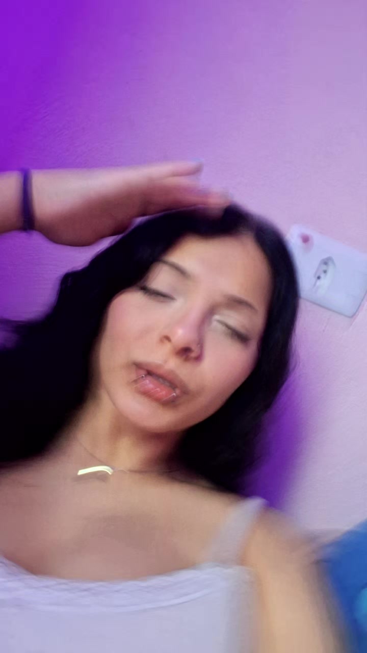 @cereja_<3