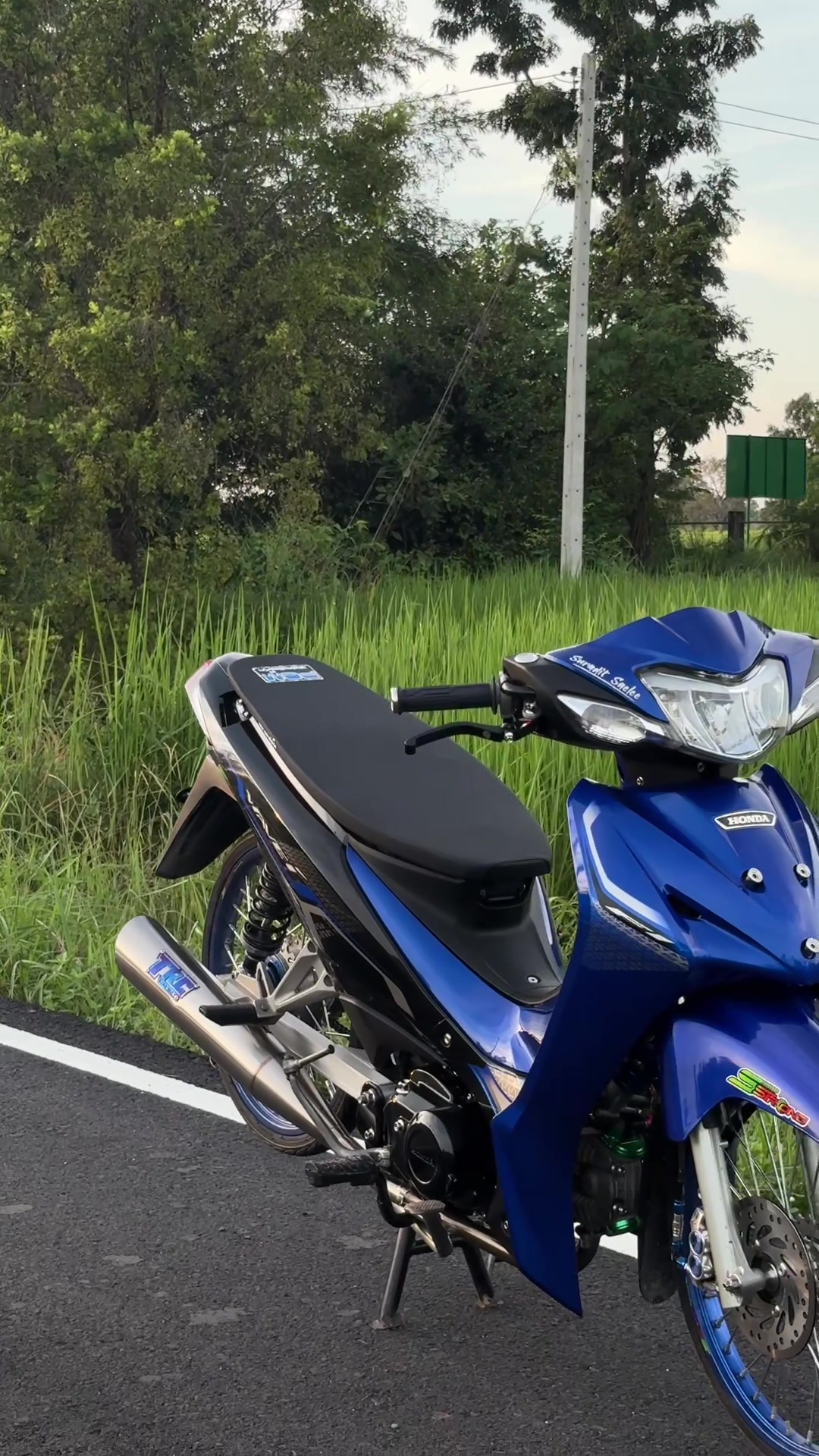 @สุรดิษ 🕉️🤍(9.9M)