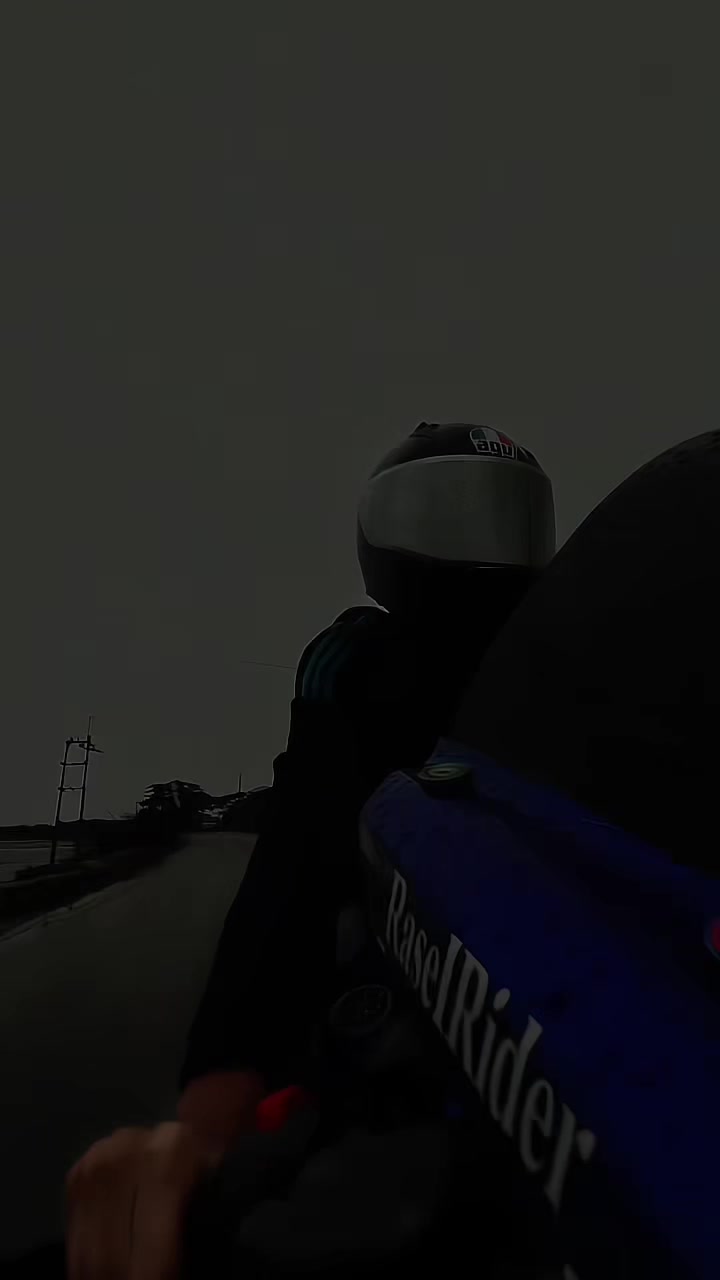 @_𝐑𝐚𝐬𝐞𝐥 _𝐫𝐢𝐝𝐞𝐫_