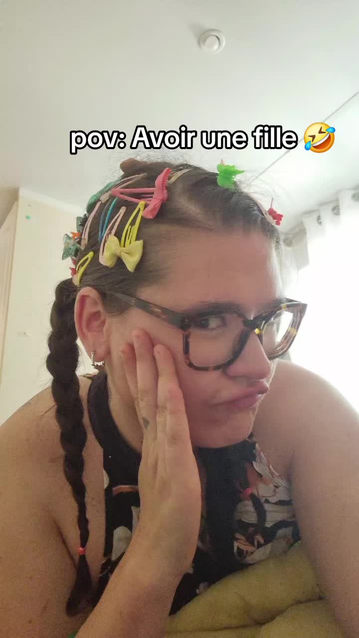 @Petitenaine02