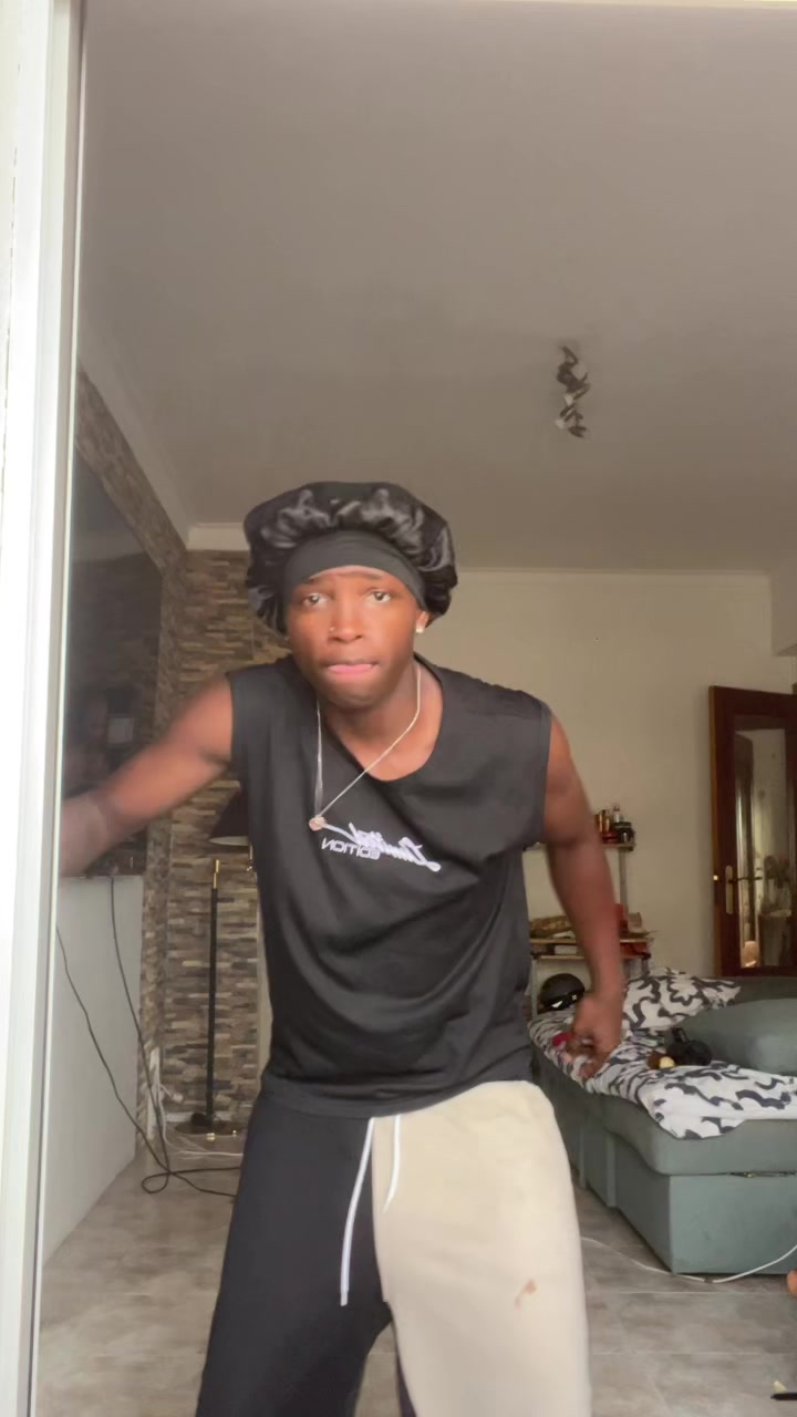 @⚡ᴱᴰ_ᵀᴬᴺᴰˢ⚡🇸🇹❤️