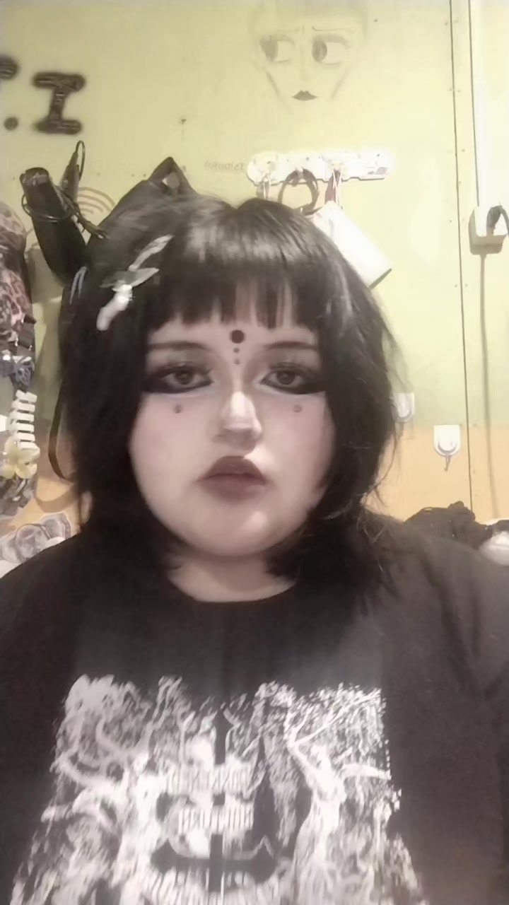 @.ೃ࿔*𝓘𝓼𝓲𝓭𝓸𝓻𝓪 .ೃ࿔*