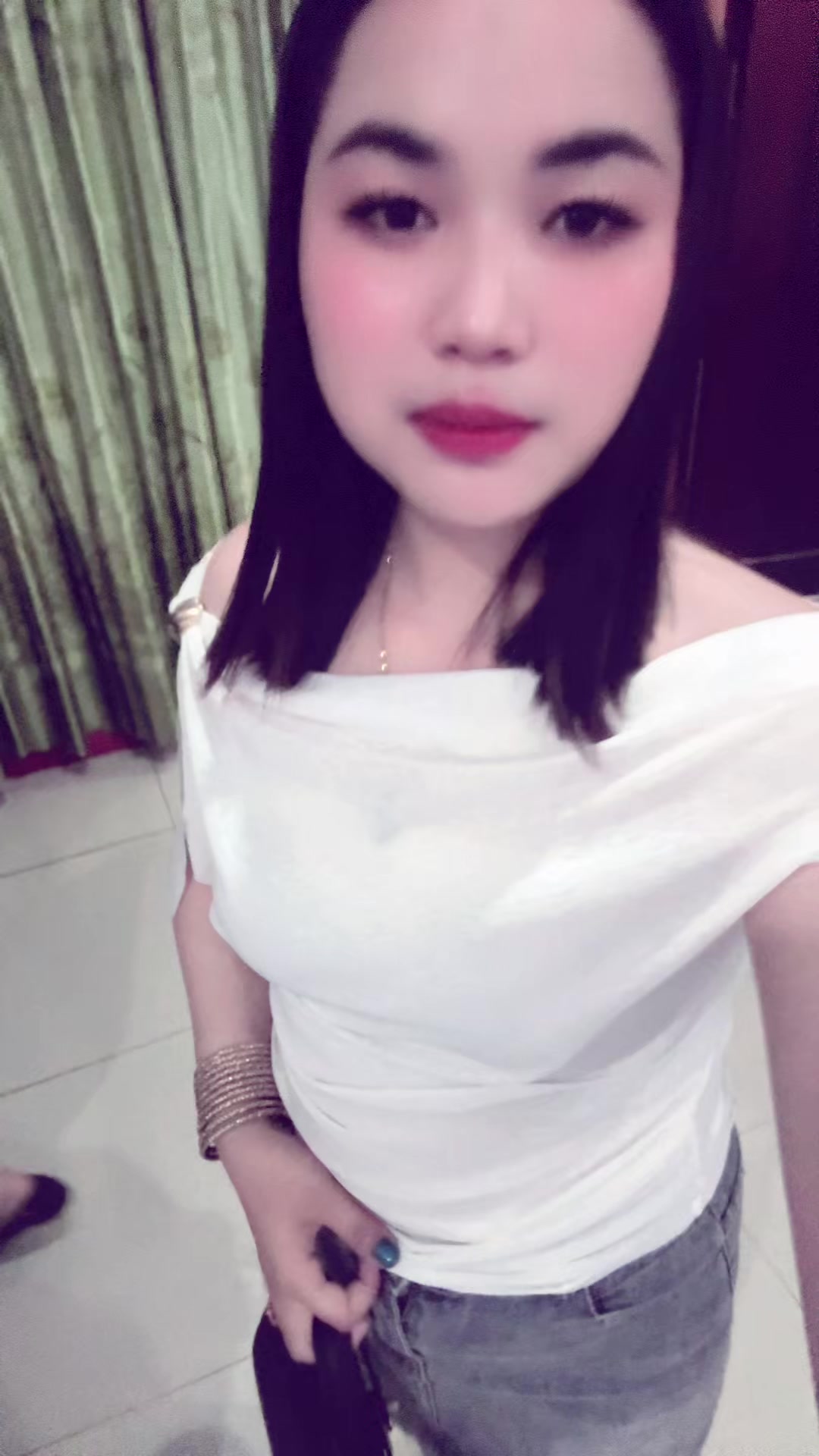 @L&iuml;&iuml; Li&iuml;