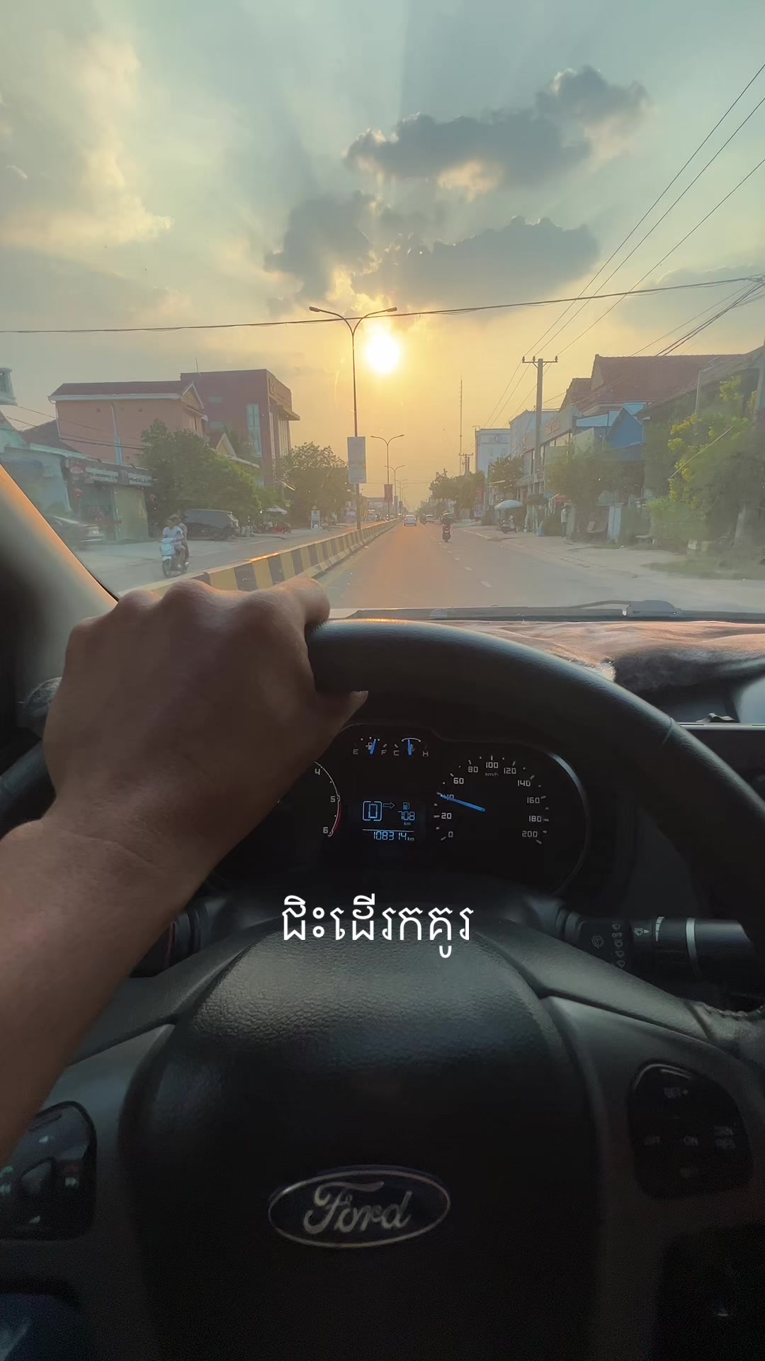@Bee Bee Love - แแปแ๐
๐ธ