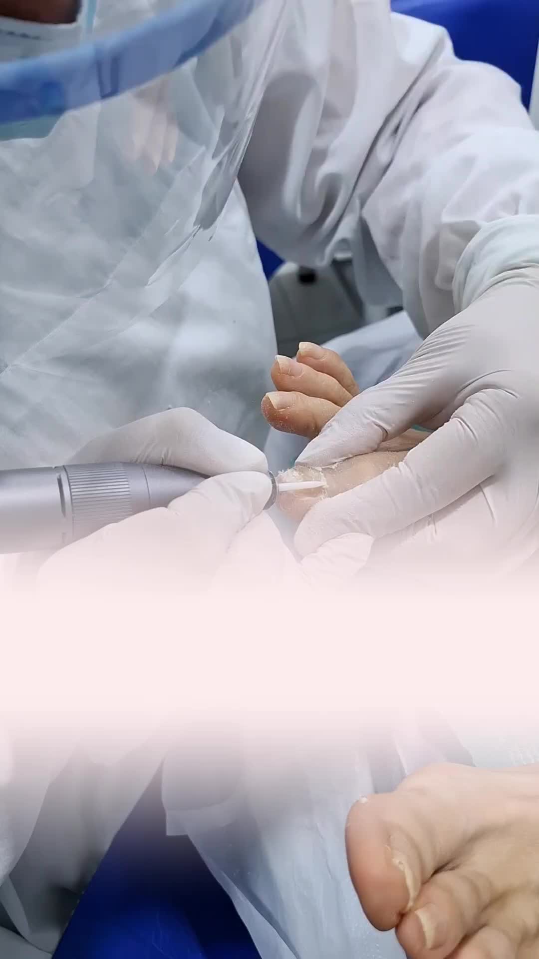 @Esthefi