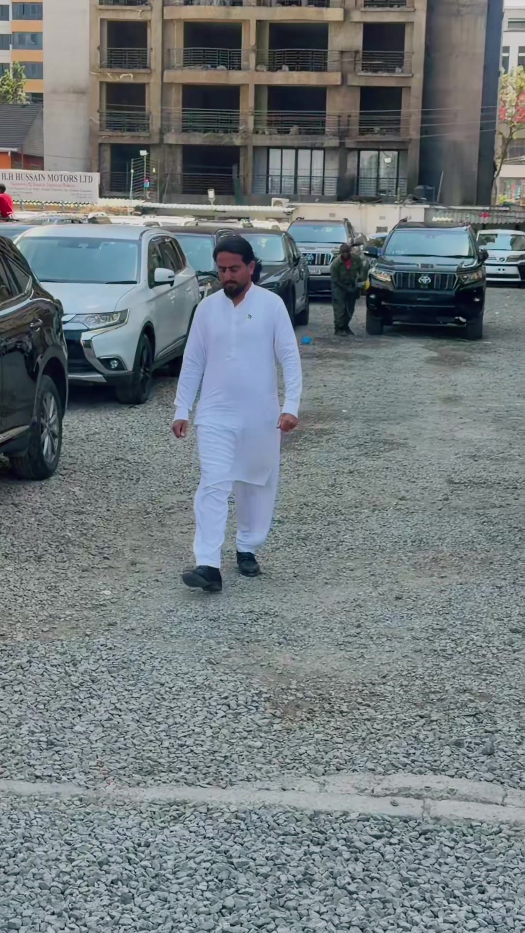 @Ali butt🇵🇰🇰🇼🇹🇿🇸🇦🇰🇪