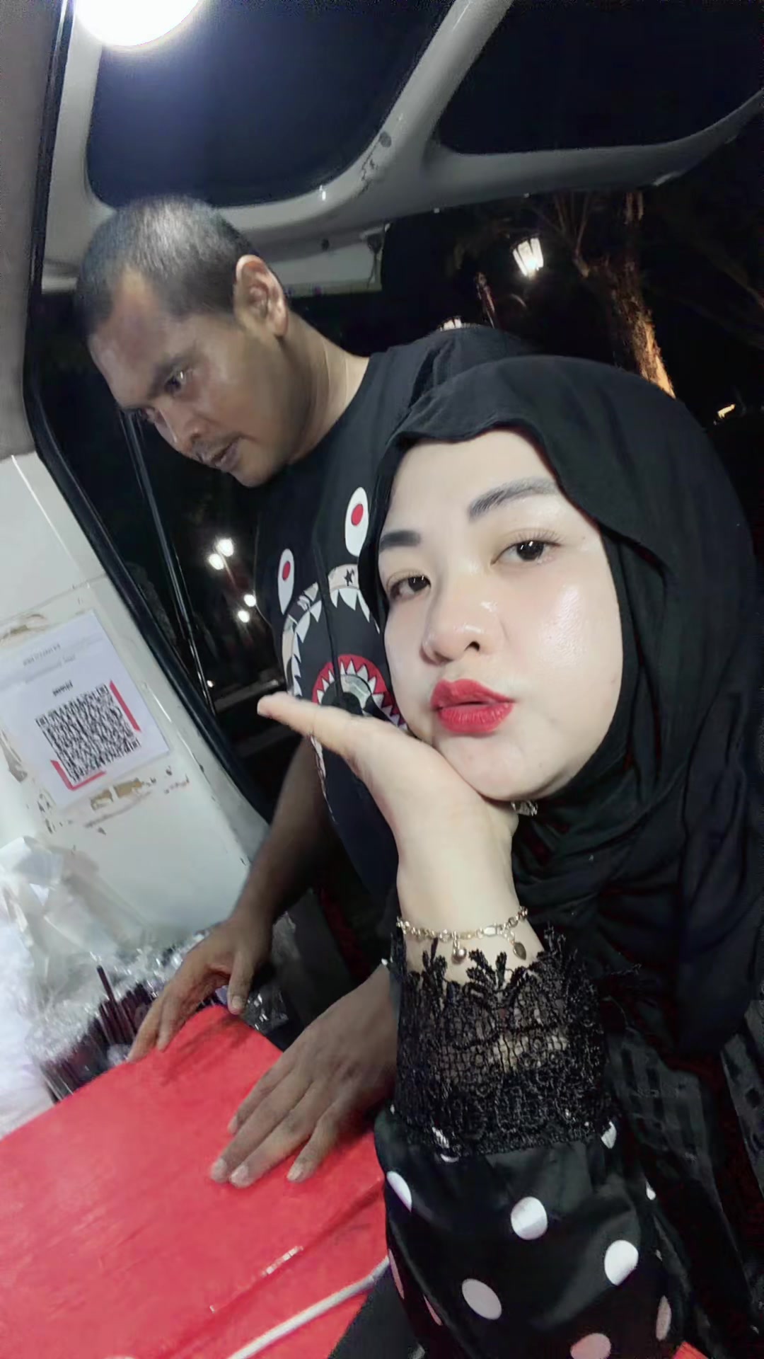 @Es hallo dek ๐ฎโ๏ธ๐