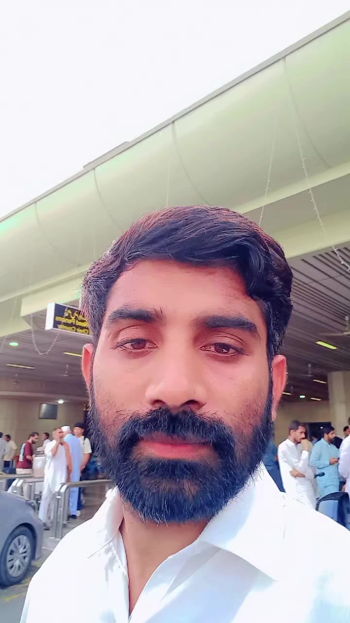 @Irfan laliya 🇵🇰
