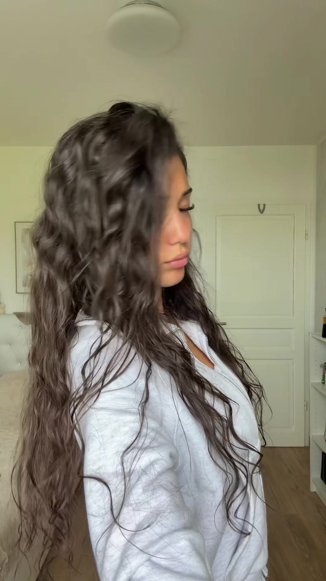 @alisia