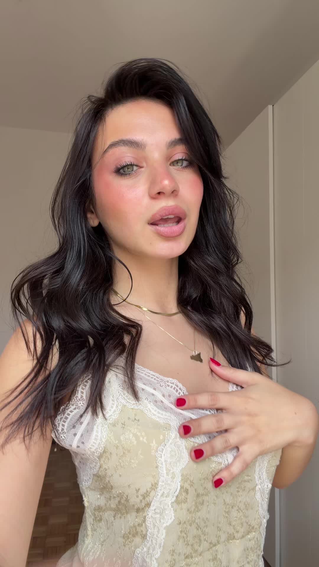 @CARLA FAMULARI🍓