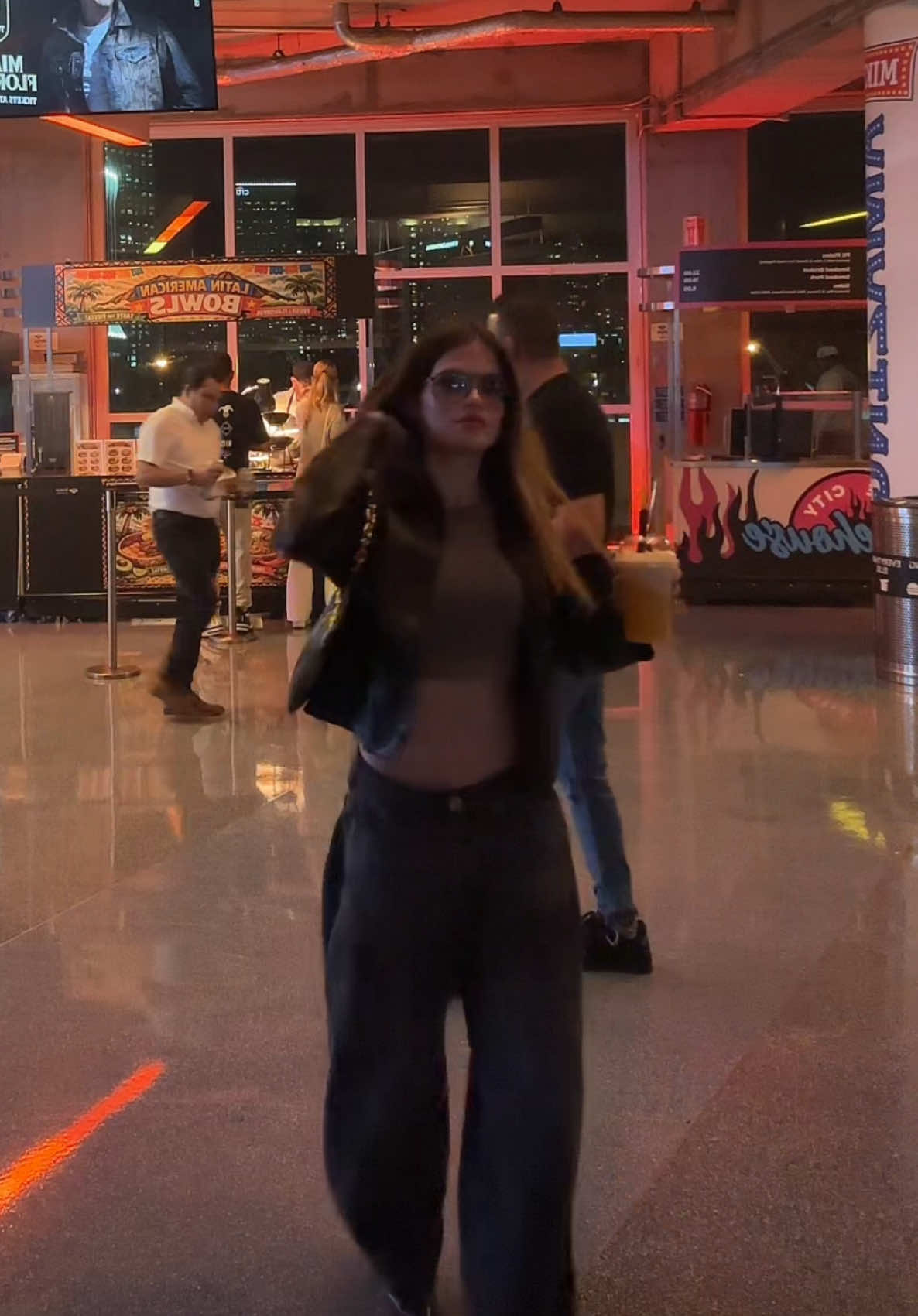 @Simon&eacute;