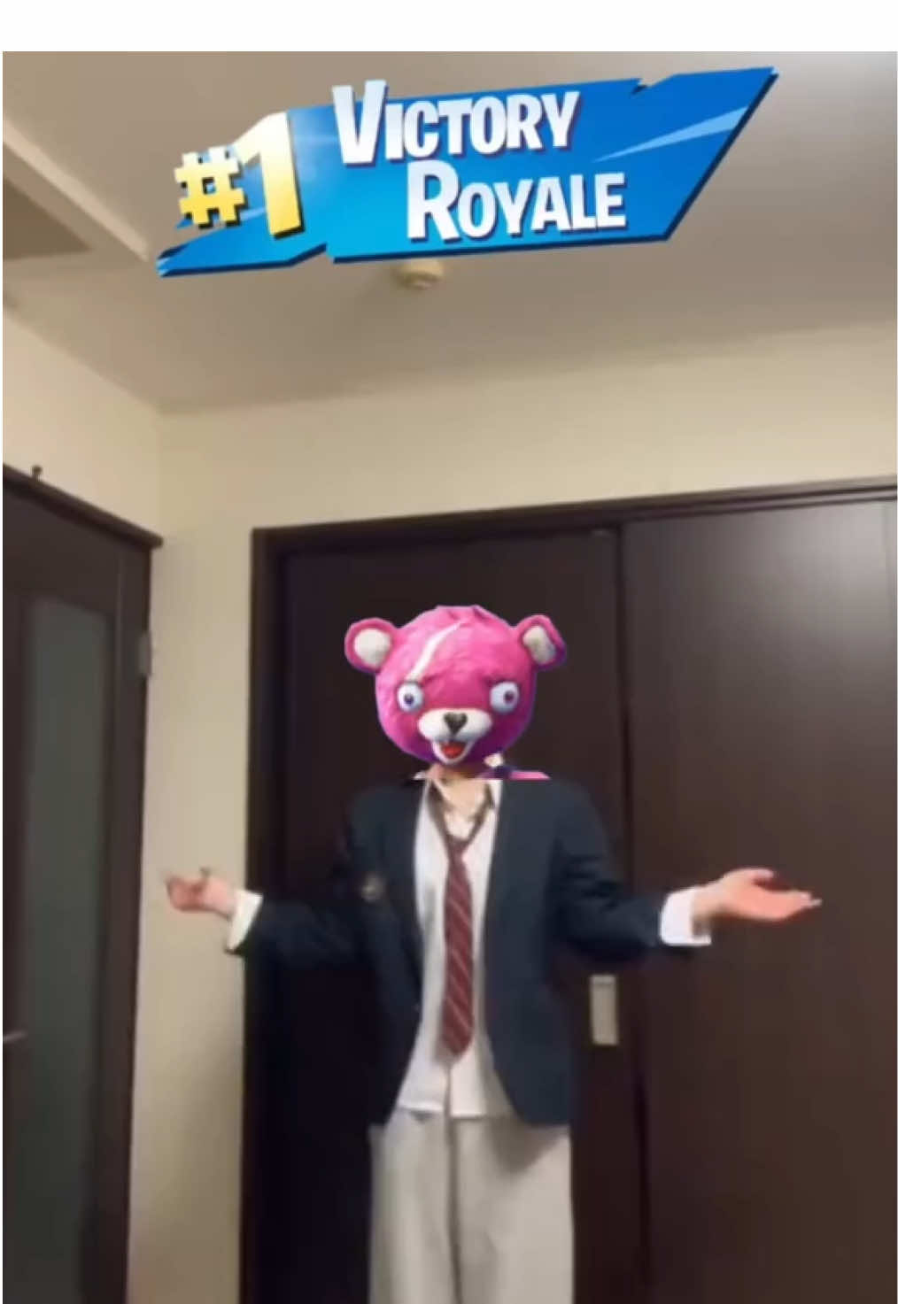 @₍^ >⩊< ^₎Ⳋ