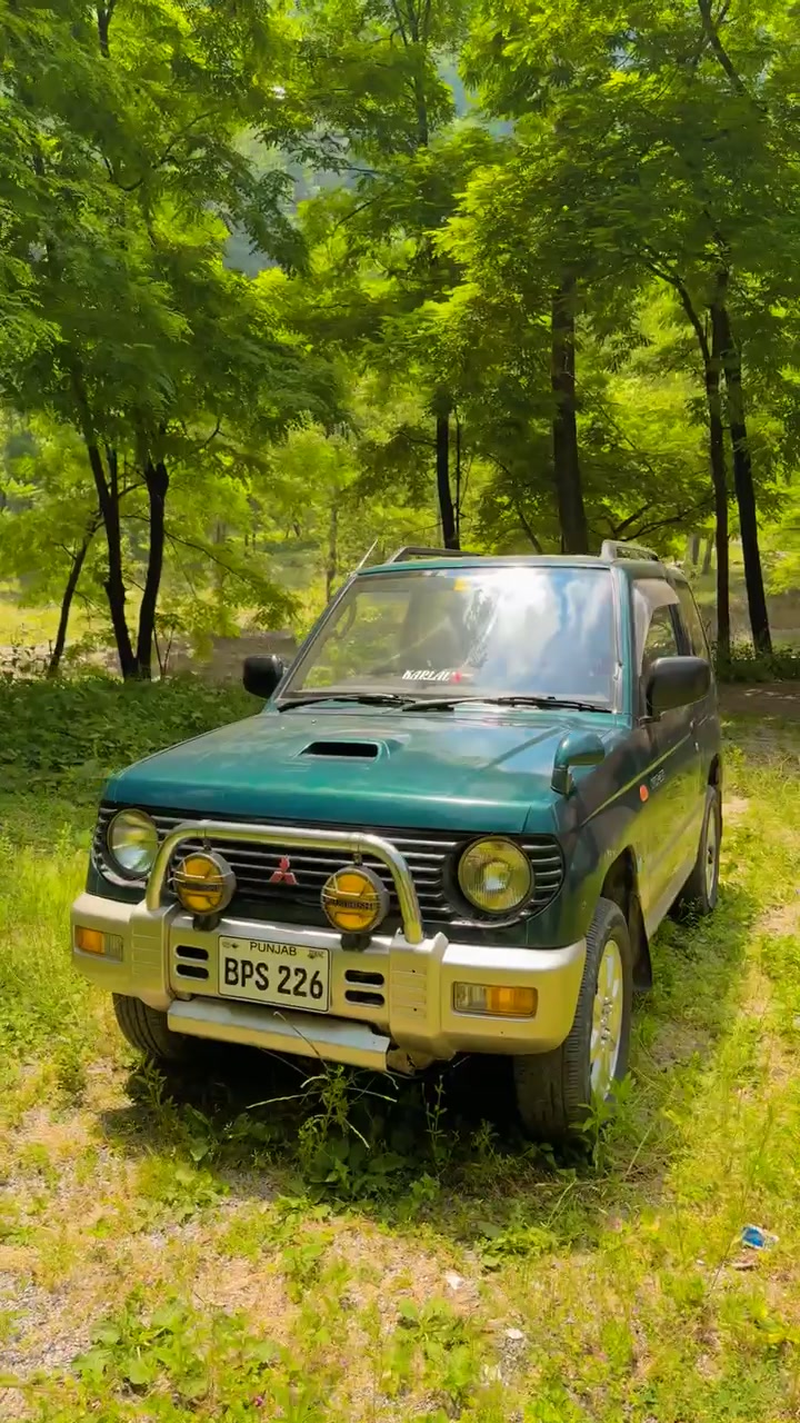 @FourWheels.com