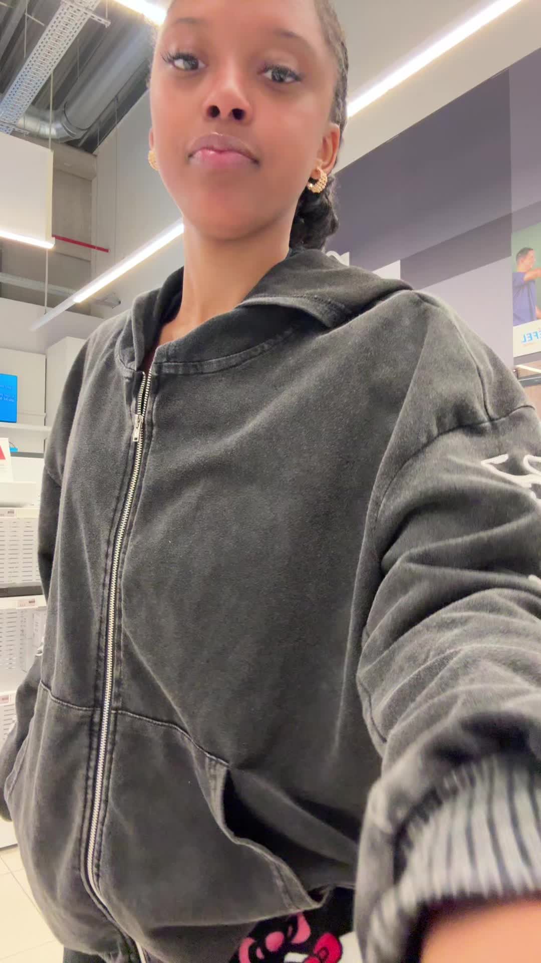@caramellightskinn