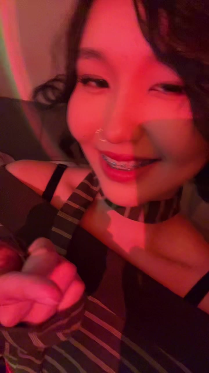 @8