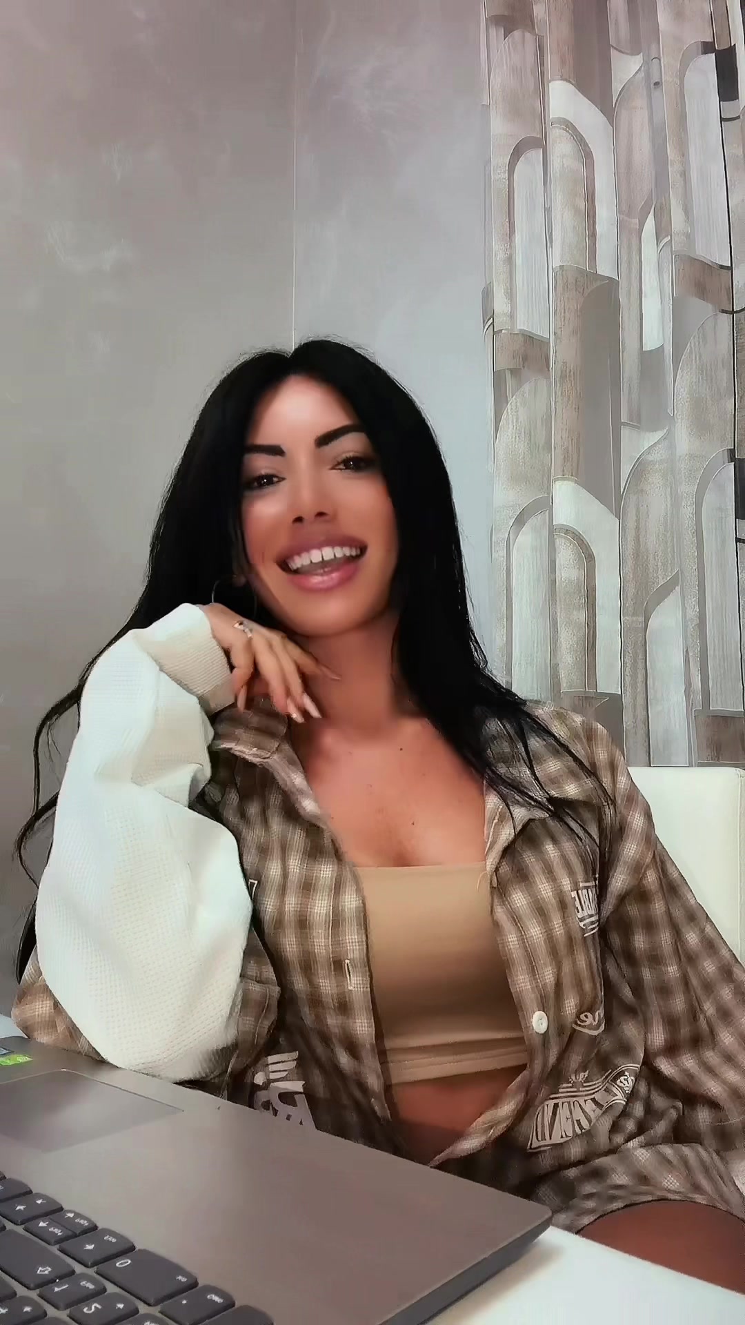 @Valentina Crispino