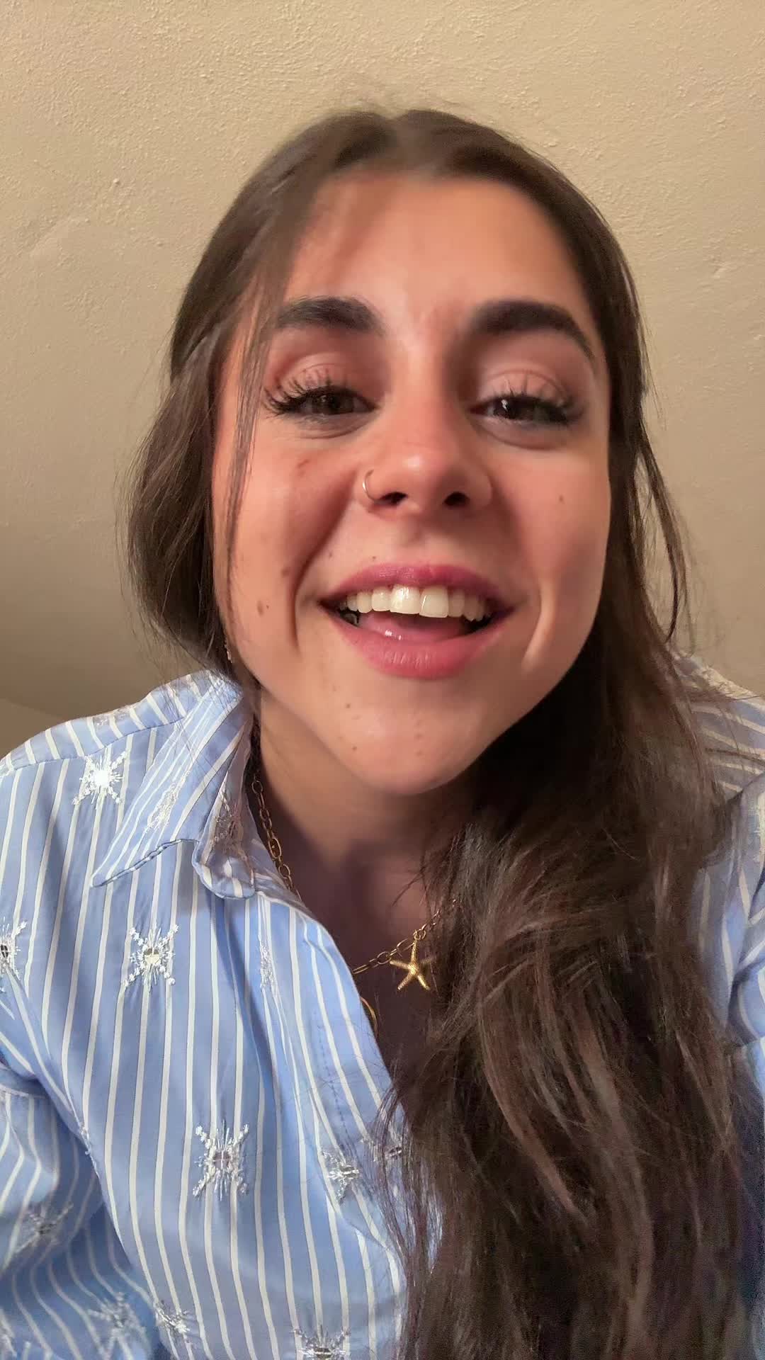 @𝐴𝑟𝑦