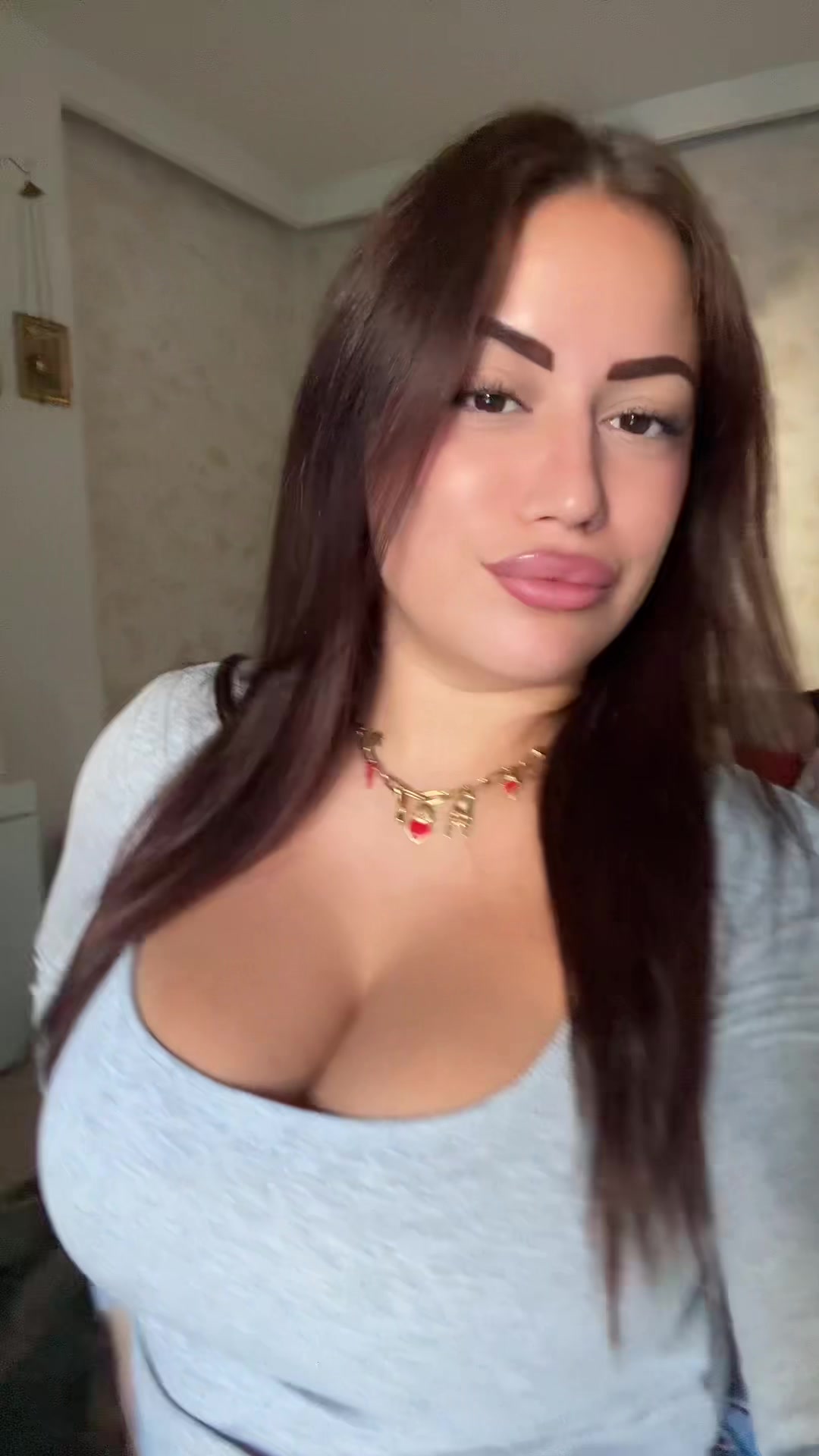 @Mimi🇷🇸