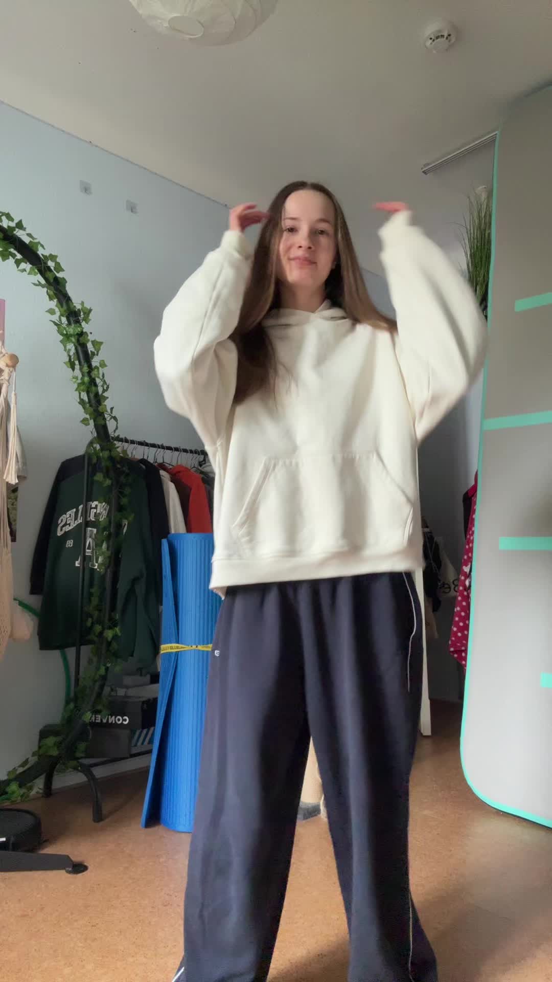 @kathiii