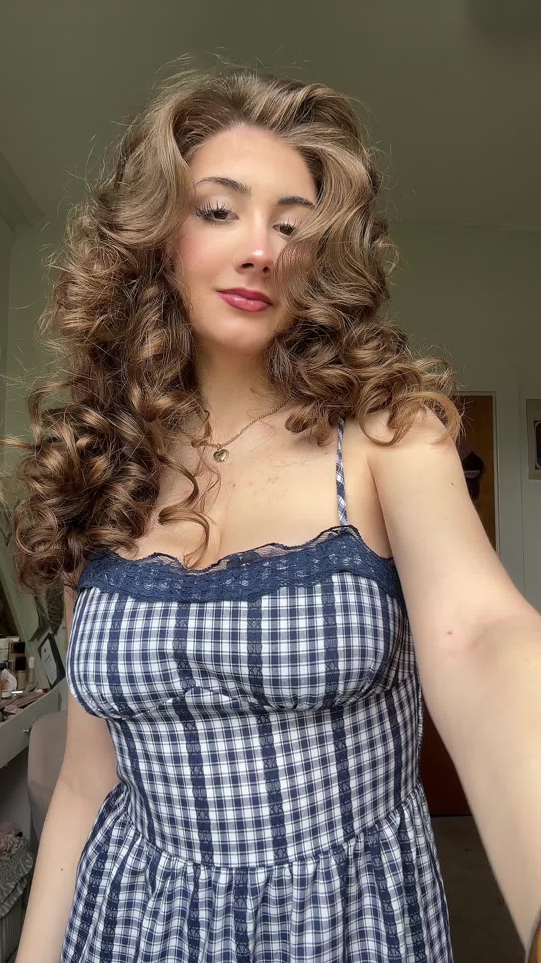 @Ana