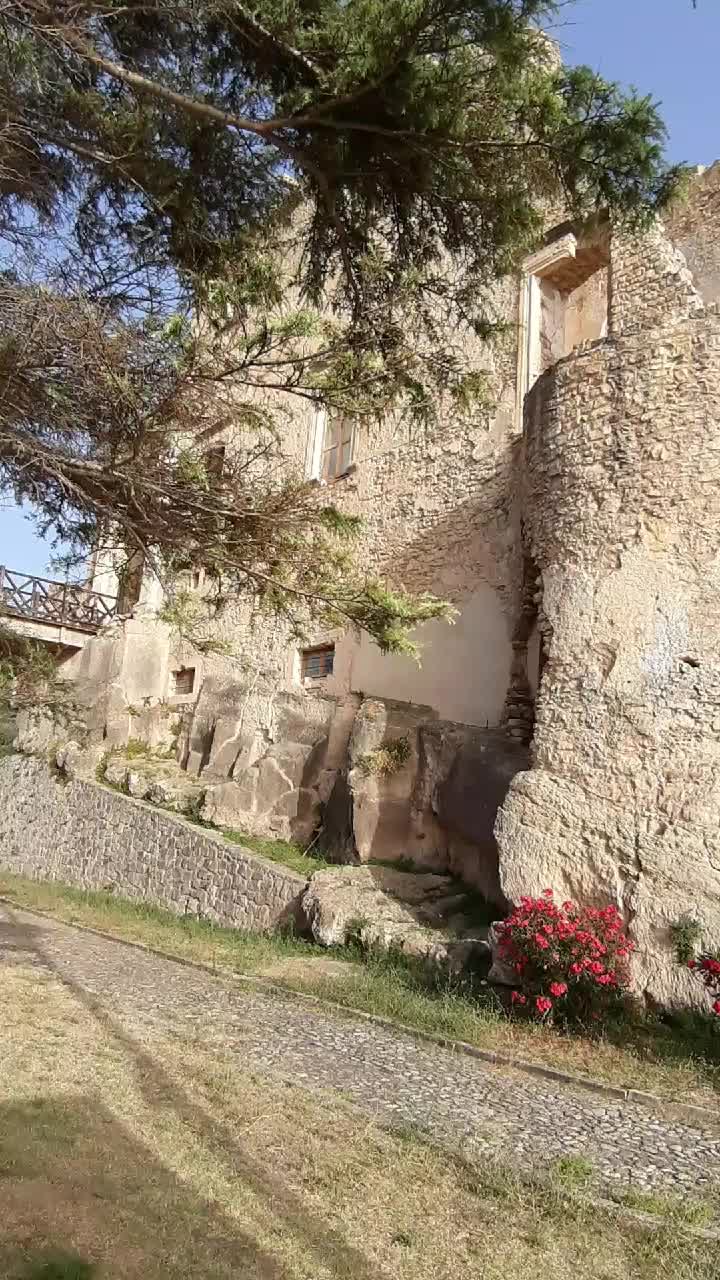 @Maria Palermo