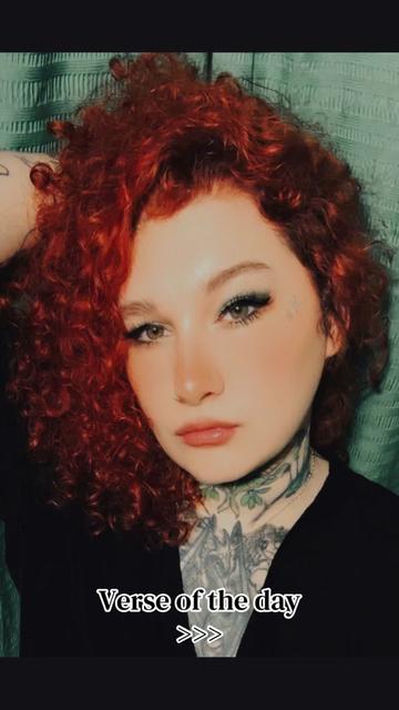 @⍲//⍱𝔐𝔢𝔯𝔪𝔞𝔦𝔡🧜🏻&zwj;♀️💨