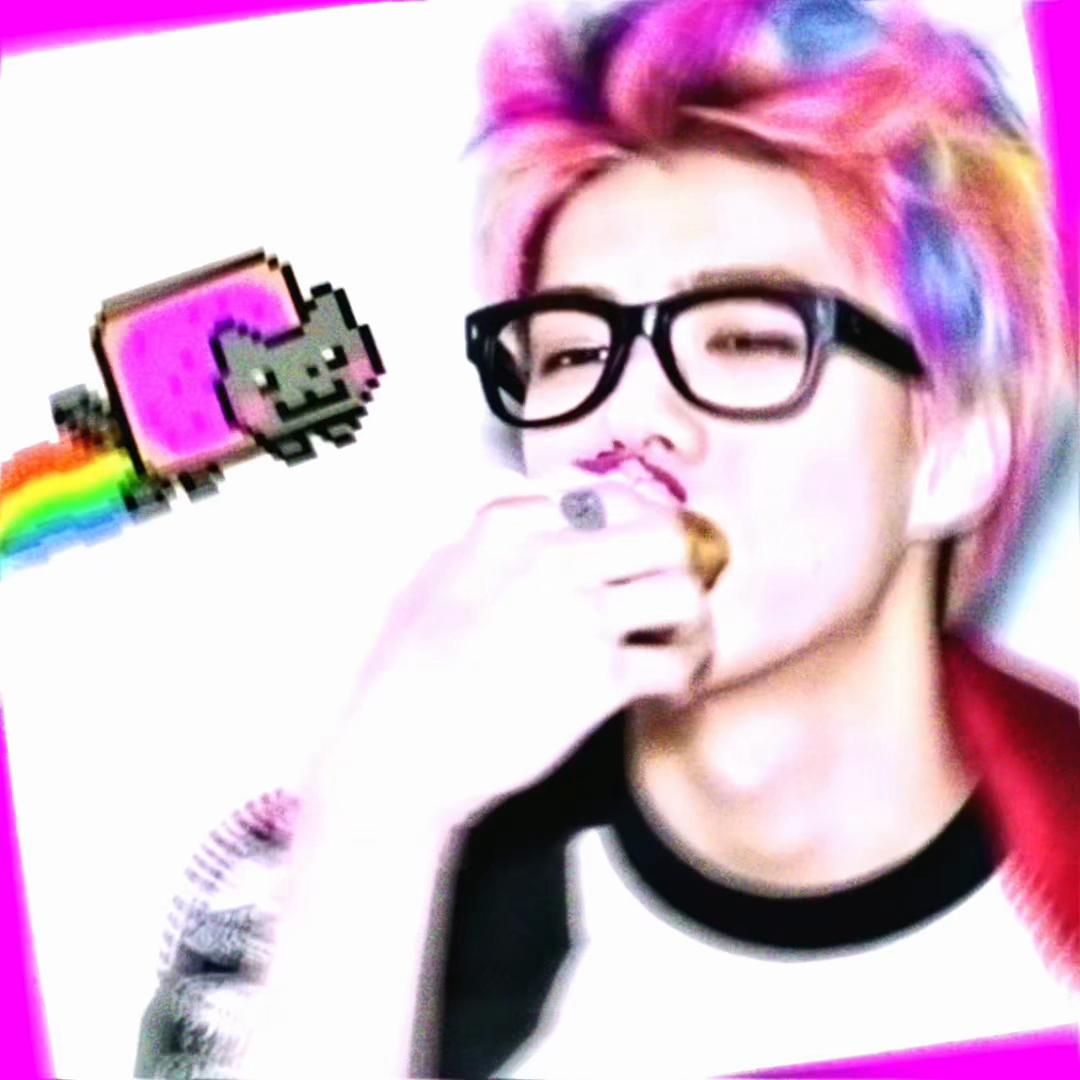 @evxvo ☽̶☾