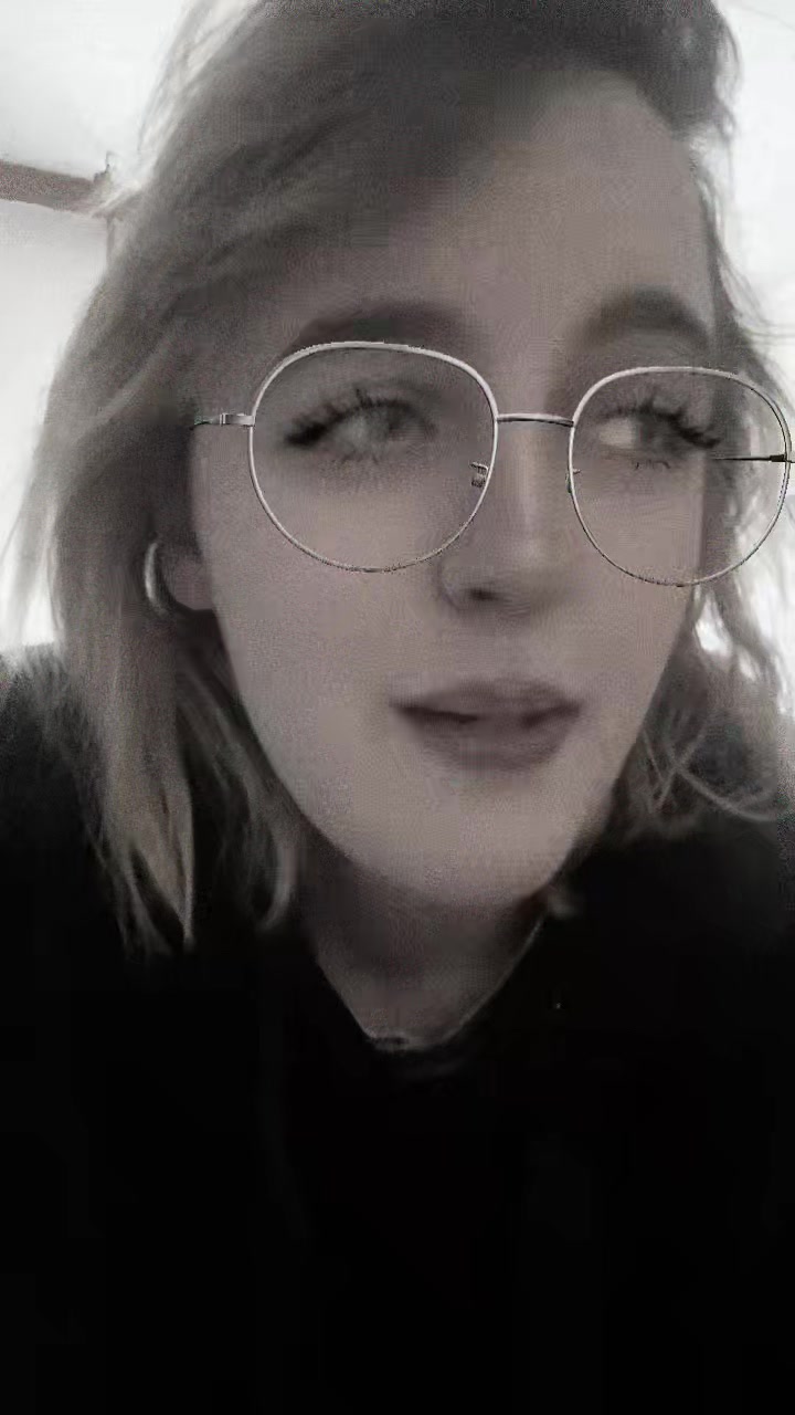 @꧁༒★𝕰𝖑𝖑𝔂★༒꧂