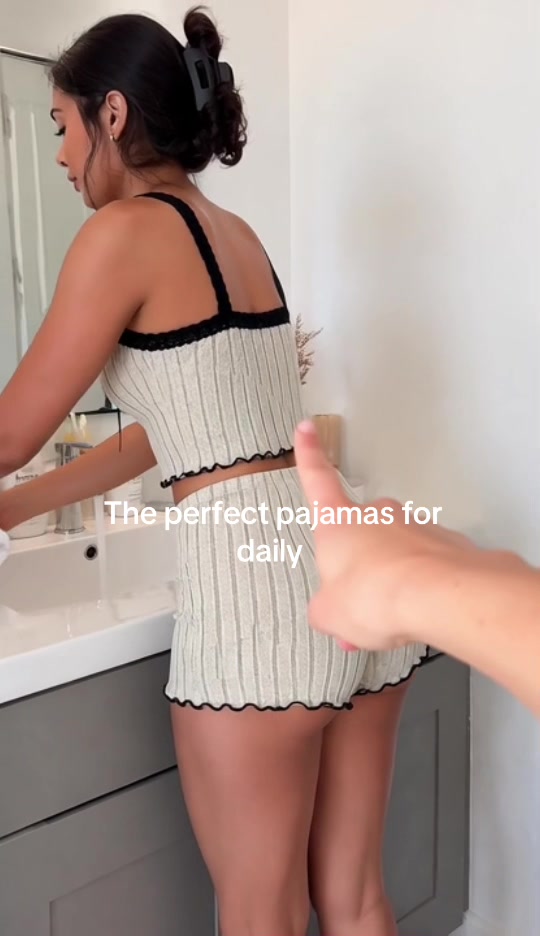 @Kitten