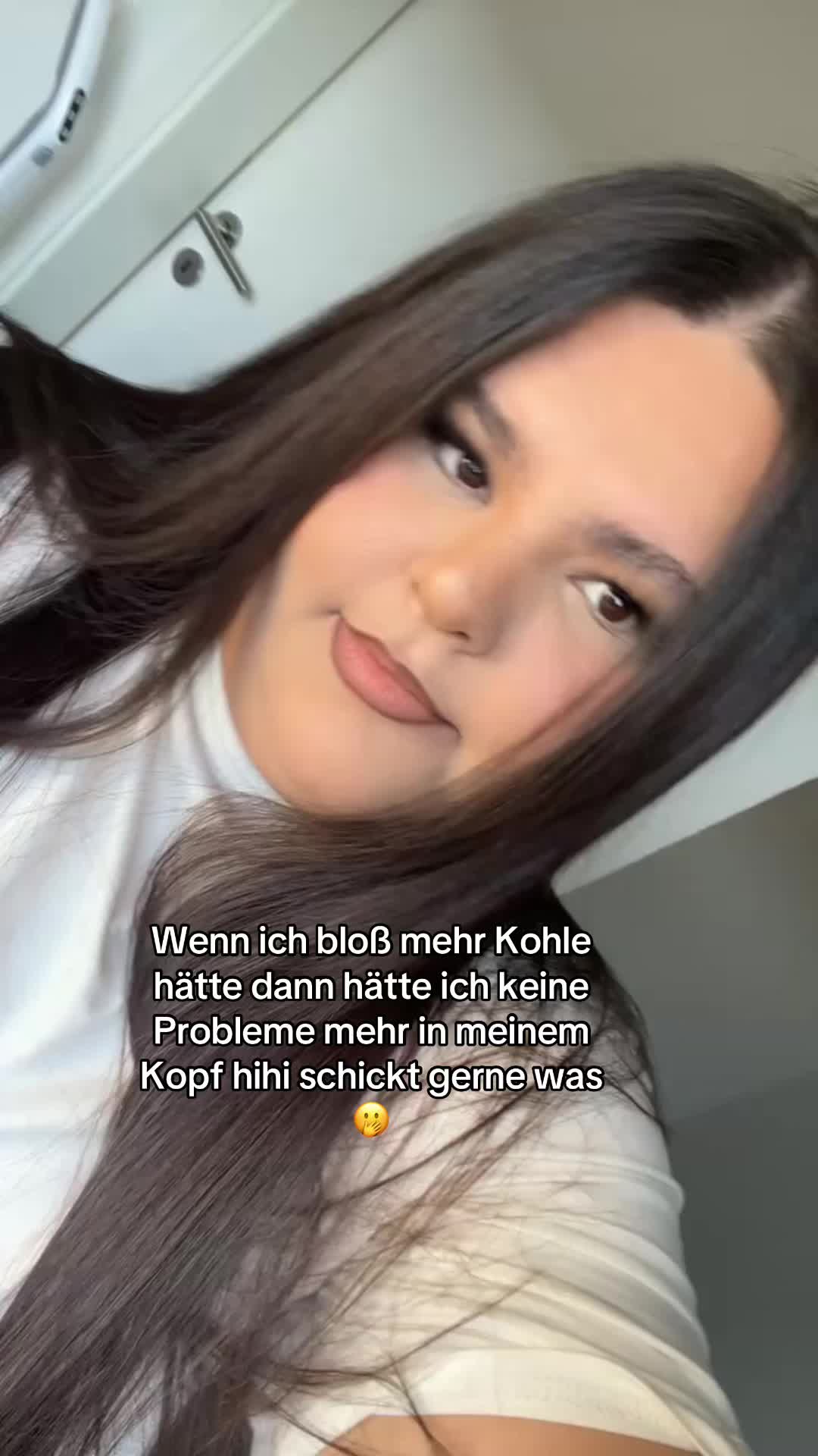 @leonora_official