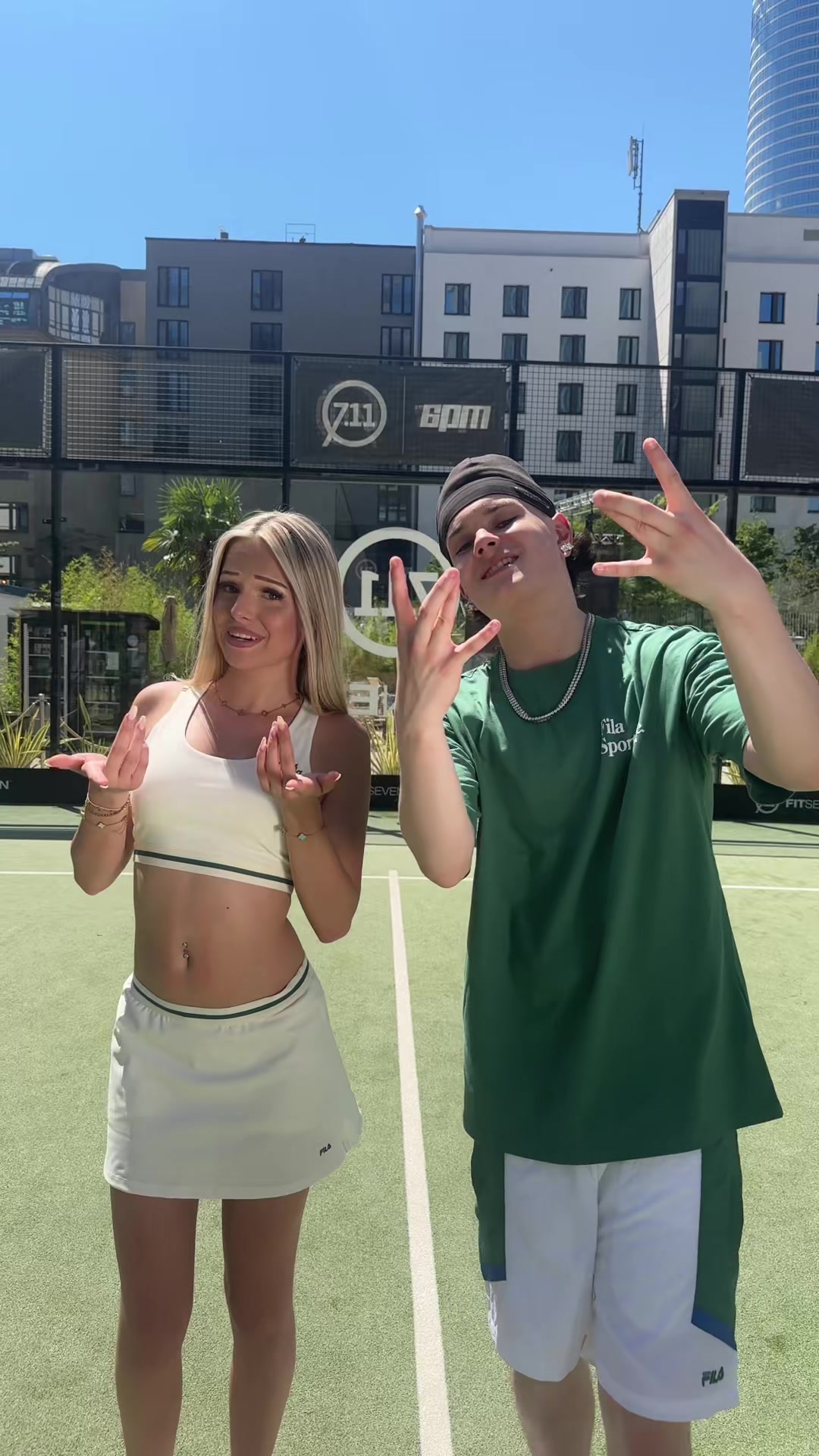 @𝐙𝐨𝐞𝐲