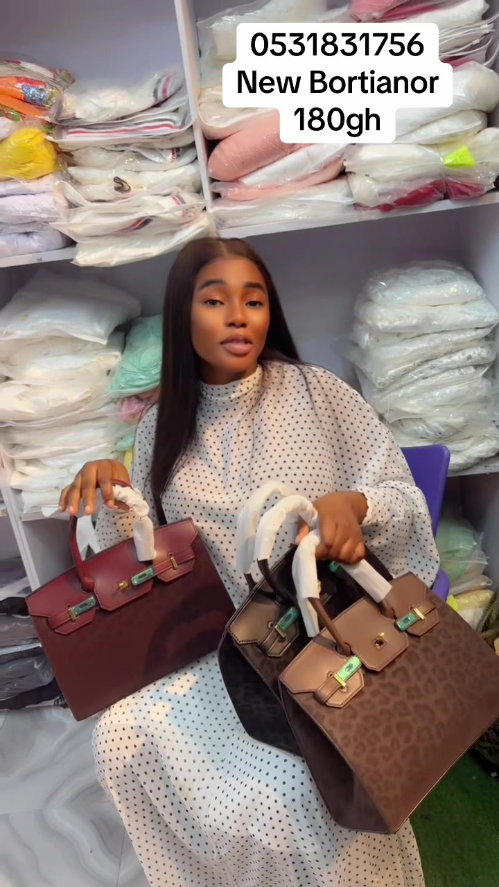@candys luxury wear