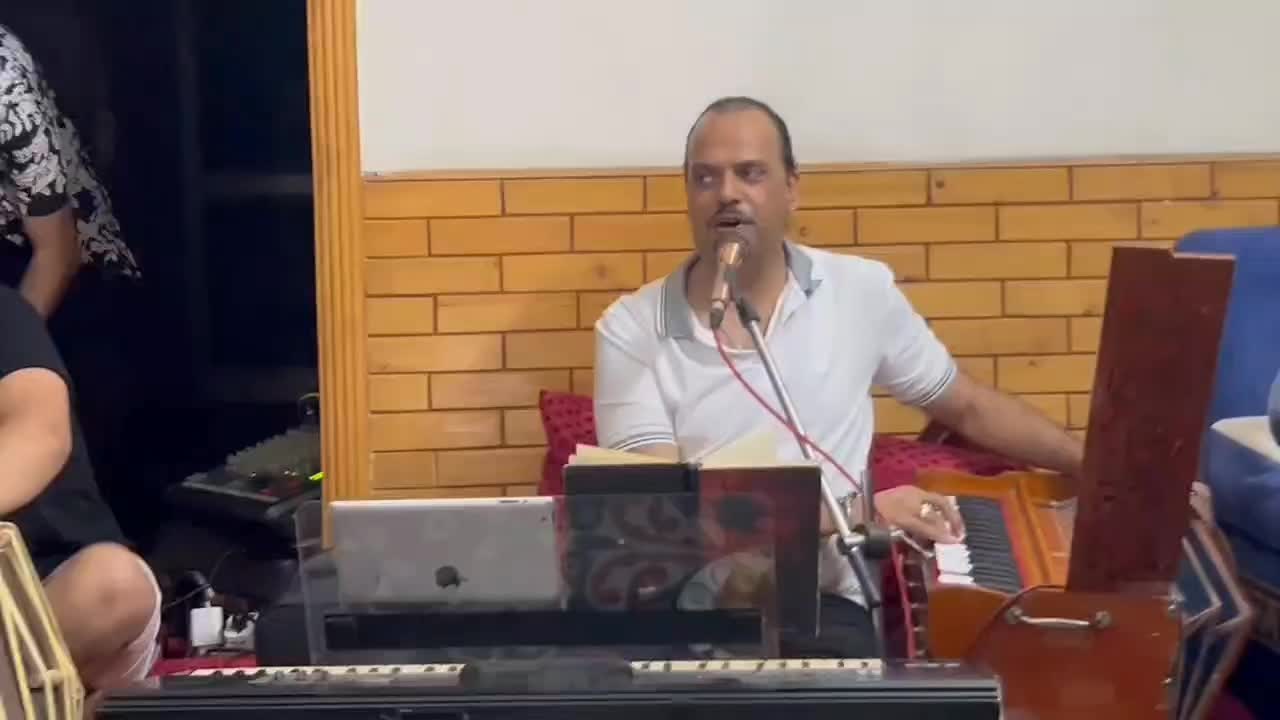 @Fawad Sharif 🎹🎙️