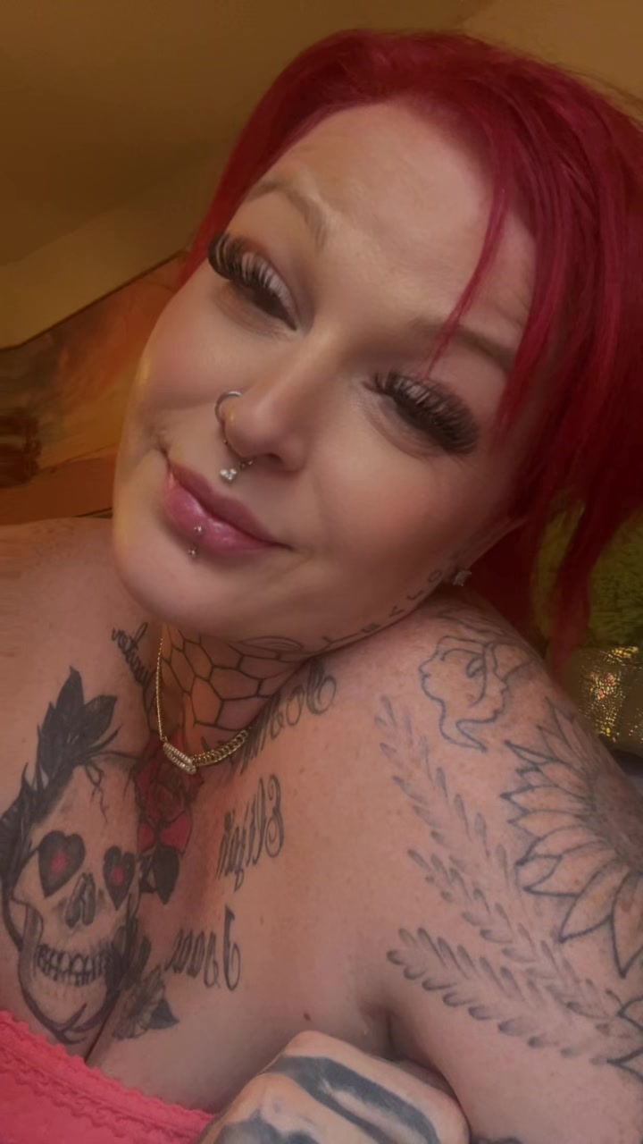 @tattedredbarbie