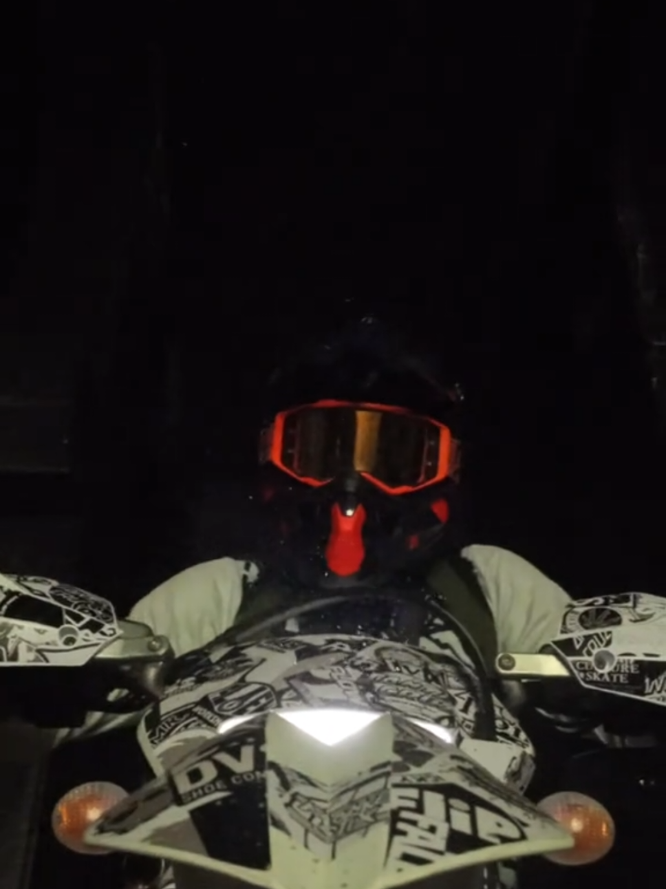 @MotoDroneMadness