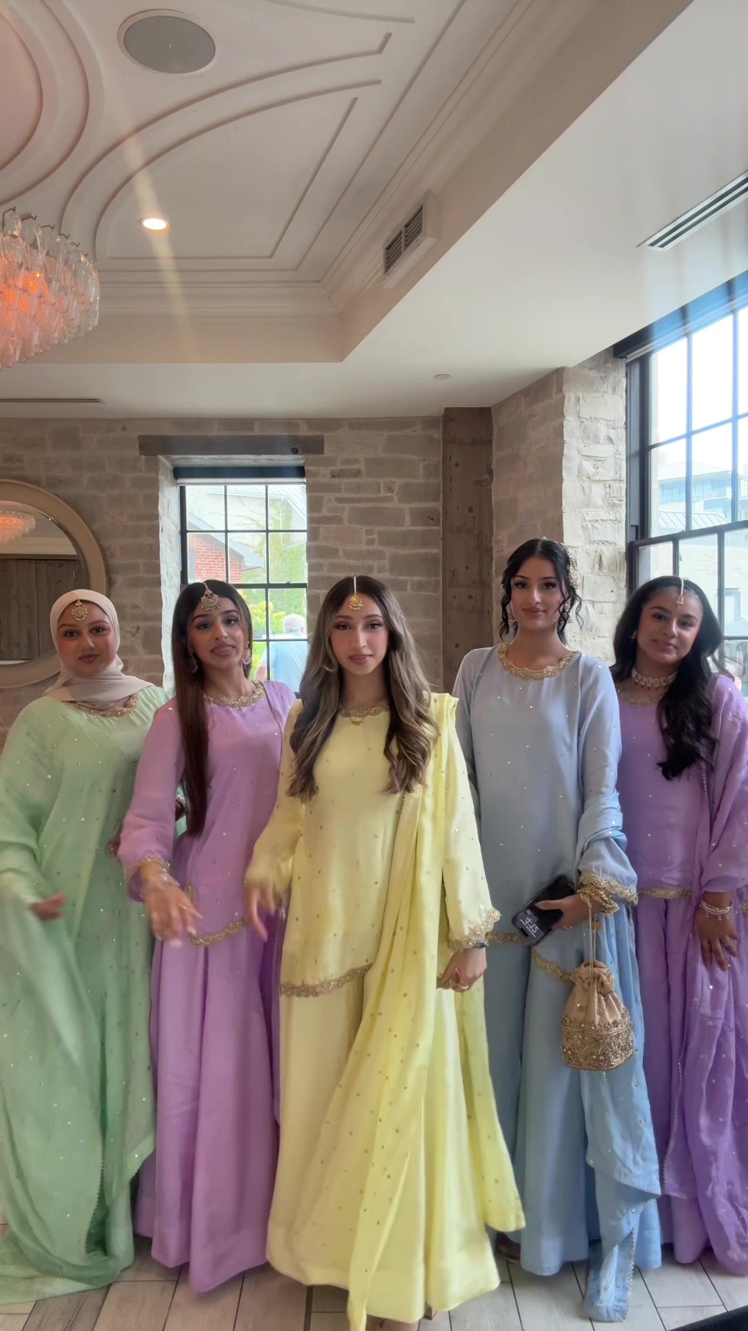 @isra💫