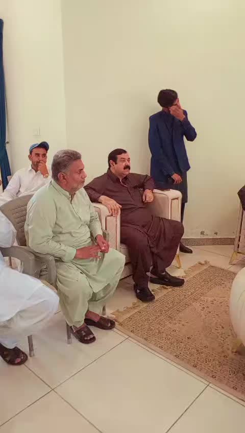 @Farooq Ahmad Bhatti