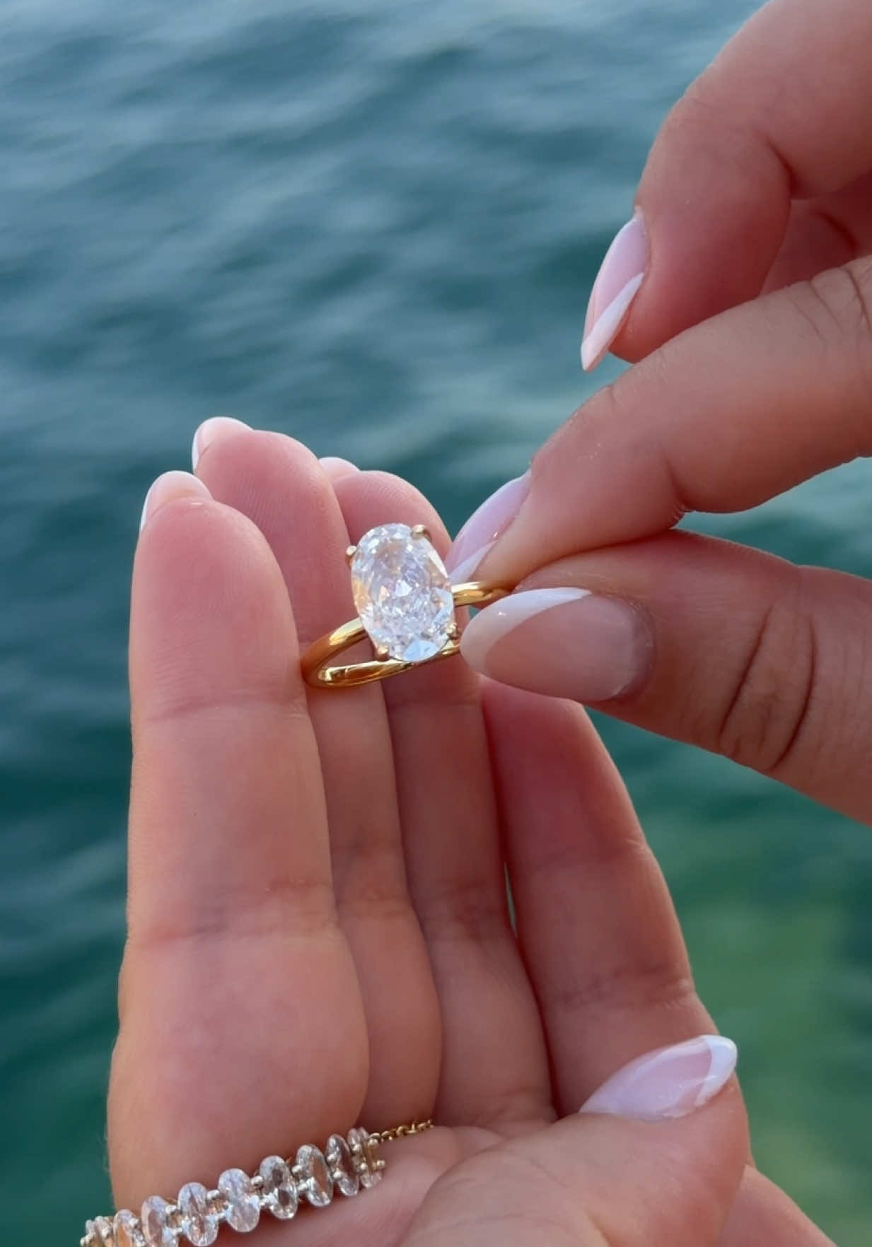 @JewelleryLuxe
