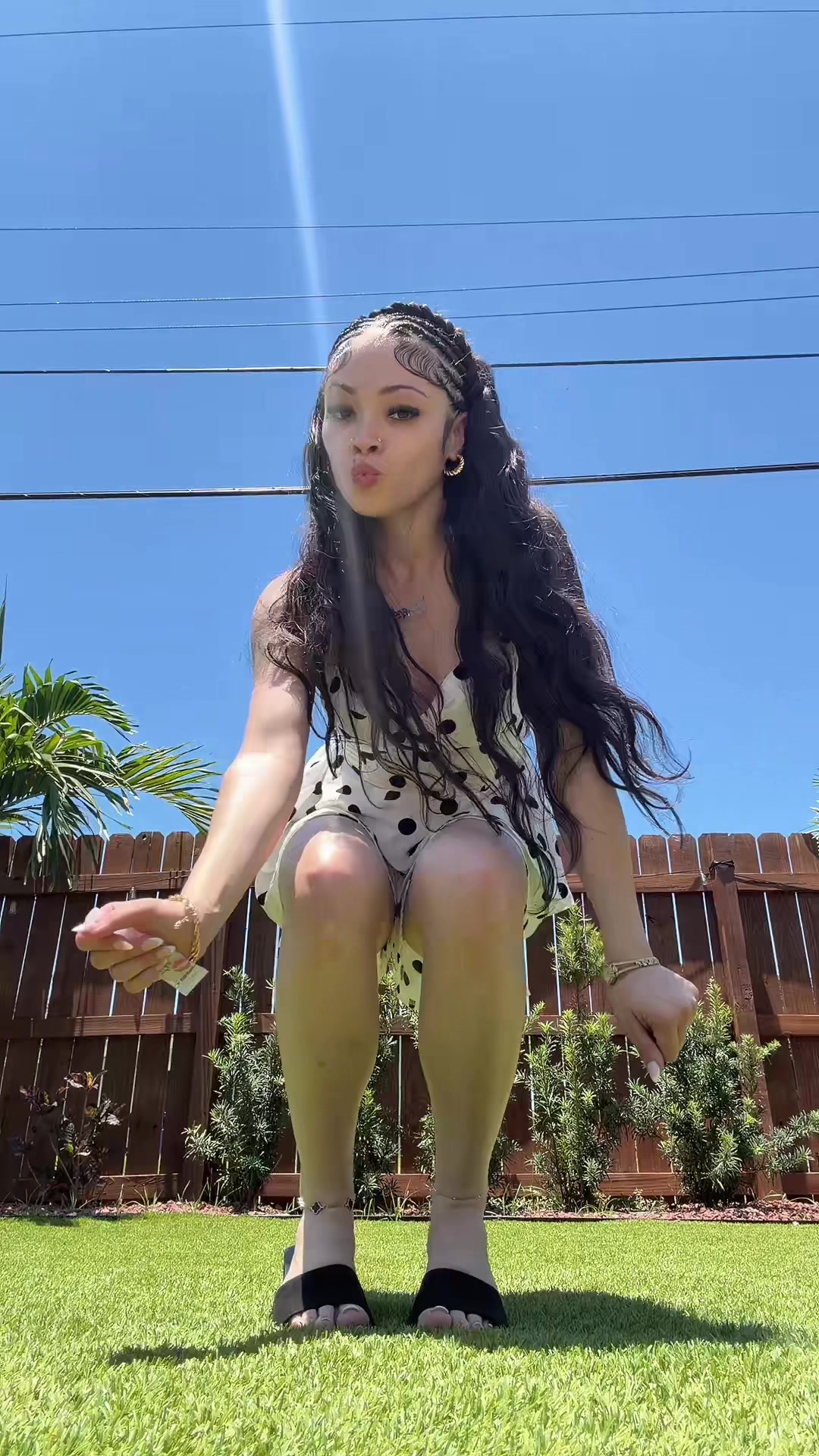@Nisiana