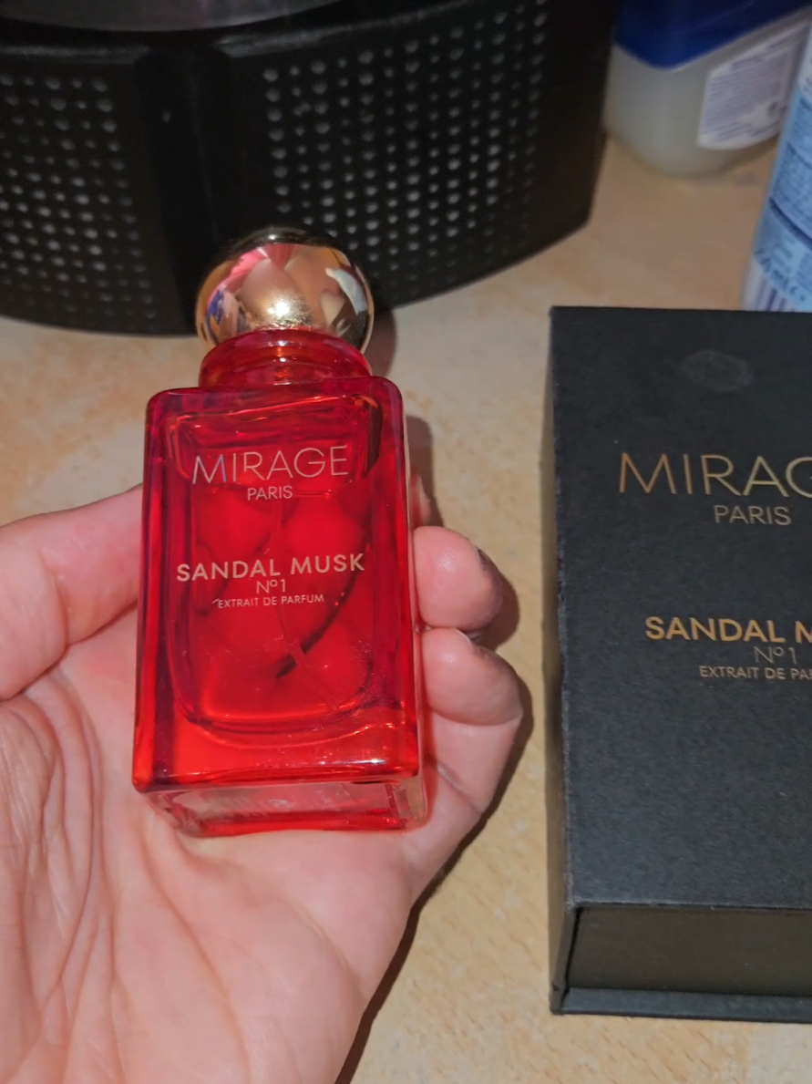 @PERFUMEDUNJA & MORE