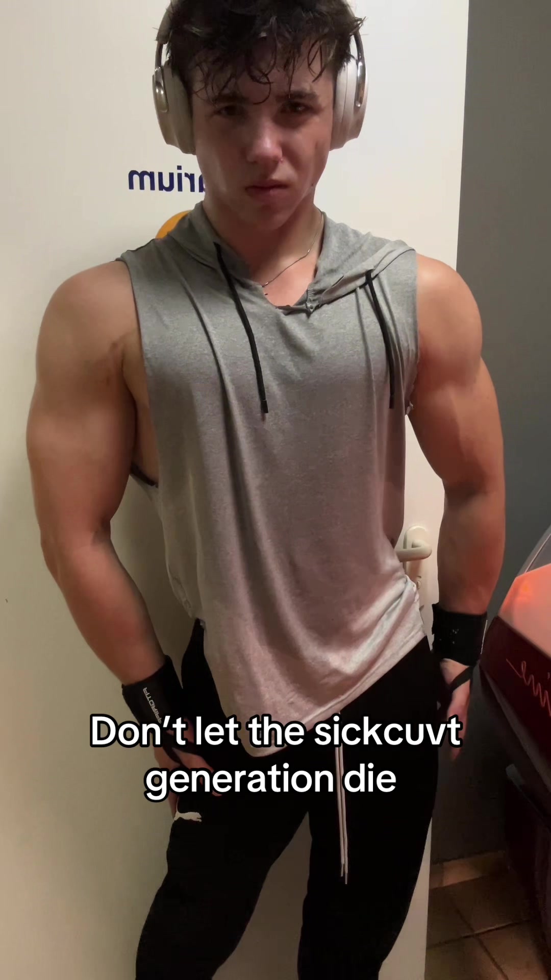 @Juliansthetic