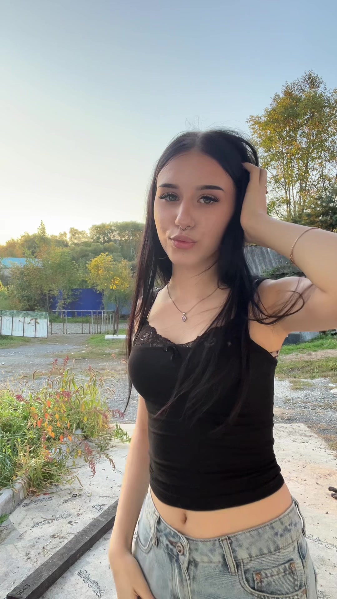 @лися