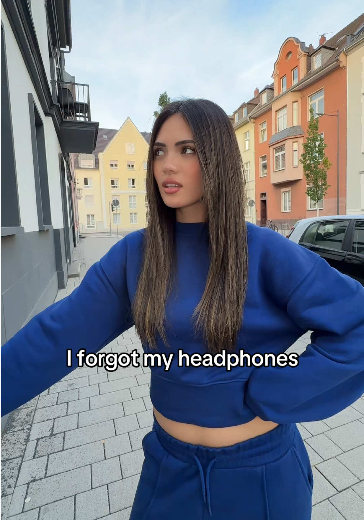 @LEONIE ATHINA